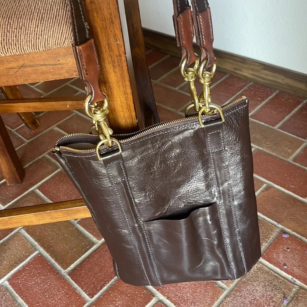 Handmade‎ leather purse